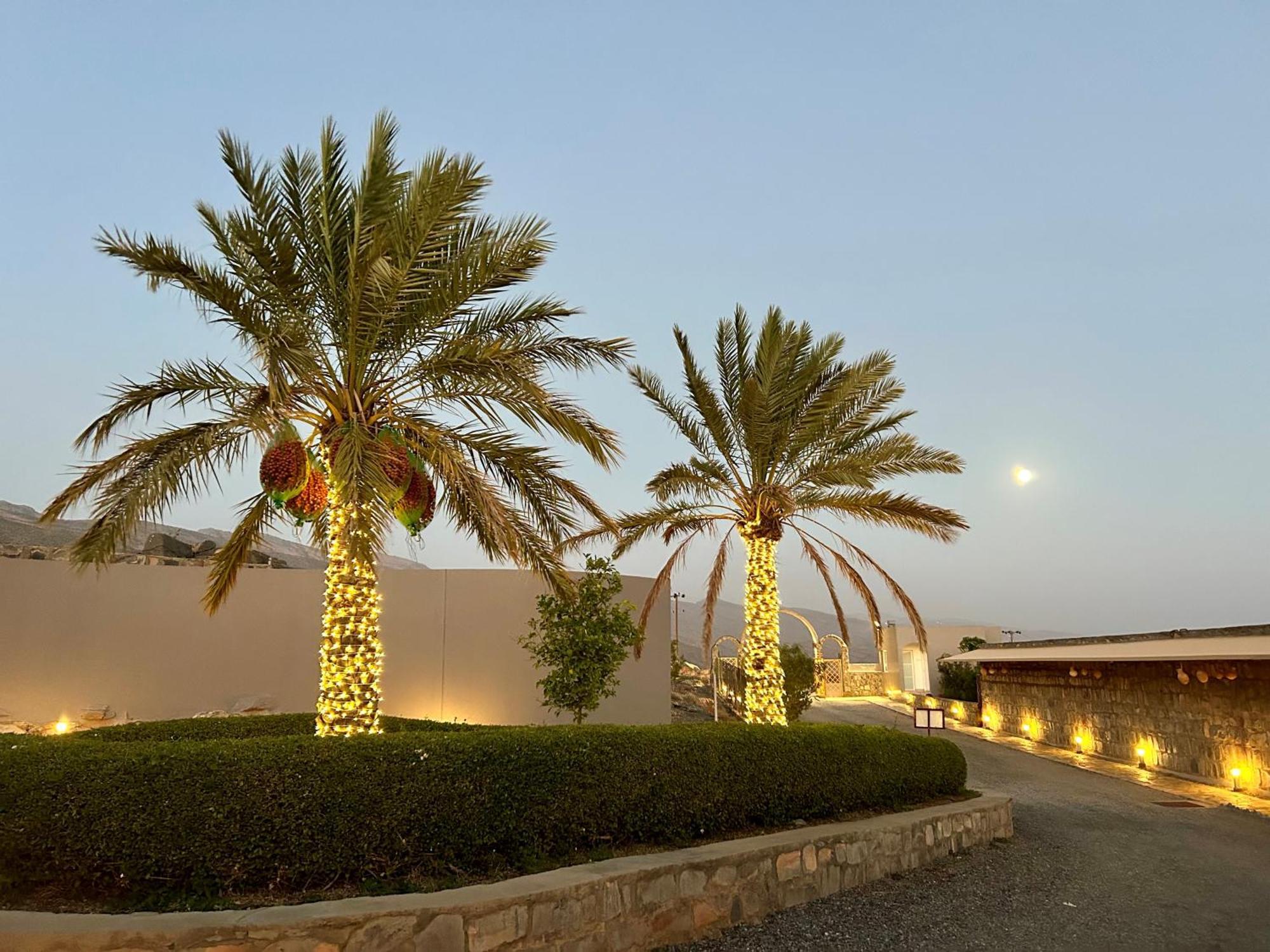 The View Hotel Al Ḩamrāʼ Esterno foto